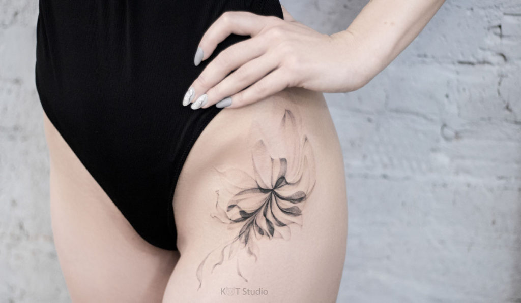 Красивые татуировки с цветами для девушки – эскизы и их значение